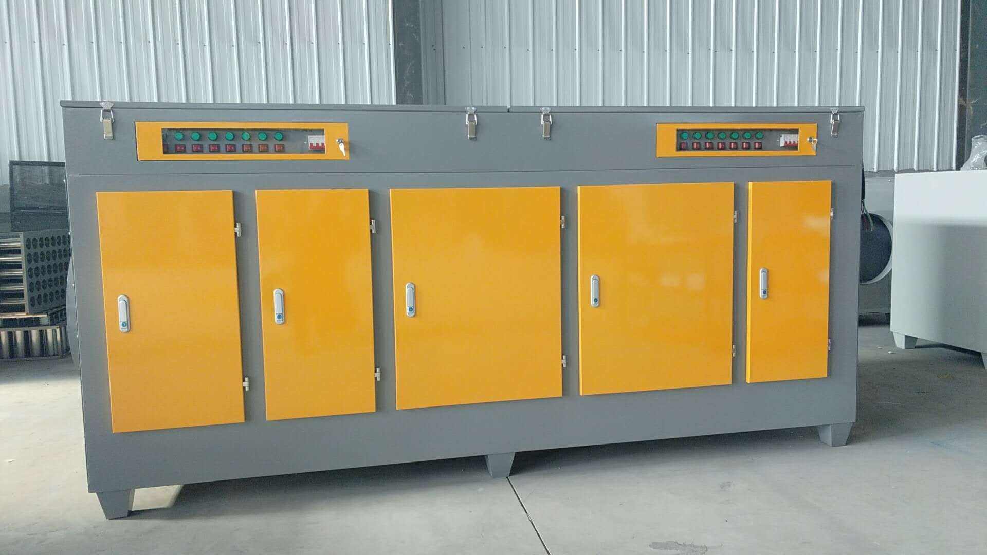 光氧净化器的使用注意事项与要求